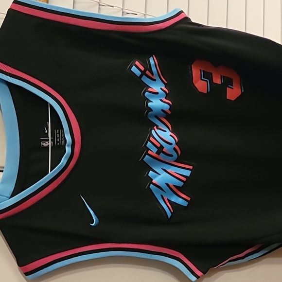 Dwyane Wade Miami Heat Jersey - Picture 1 of 2